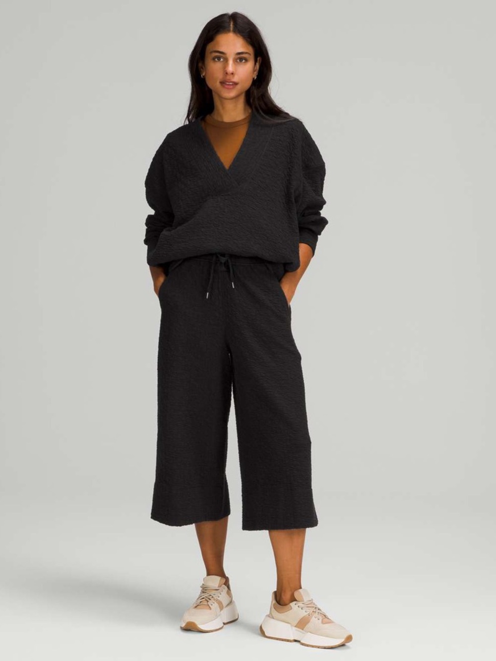 lululemon athletica Black Wide-Leg Cropped Drawstring Pants